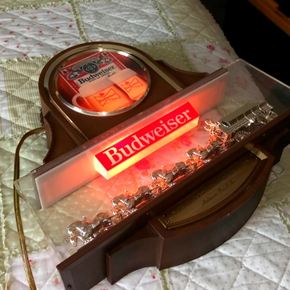 Vintage Budweiser Clydesdale Lamp - Picture 3 of 11